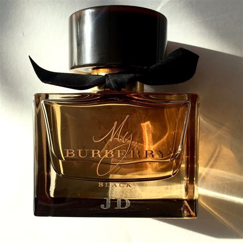 my burberry black famiglia olfattiva|Burberry My Burberry Black ~ fragrance review :: Now Smell This.